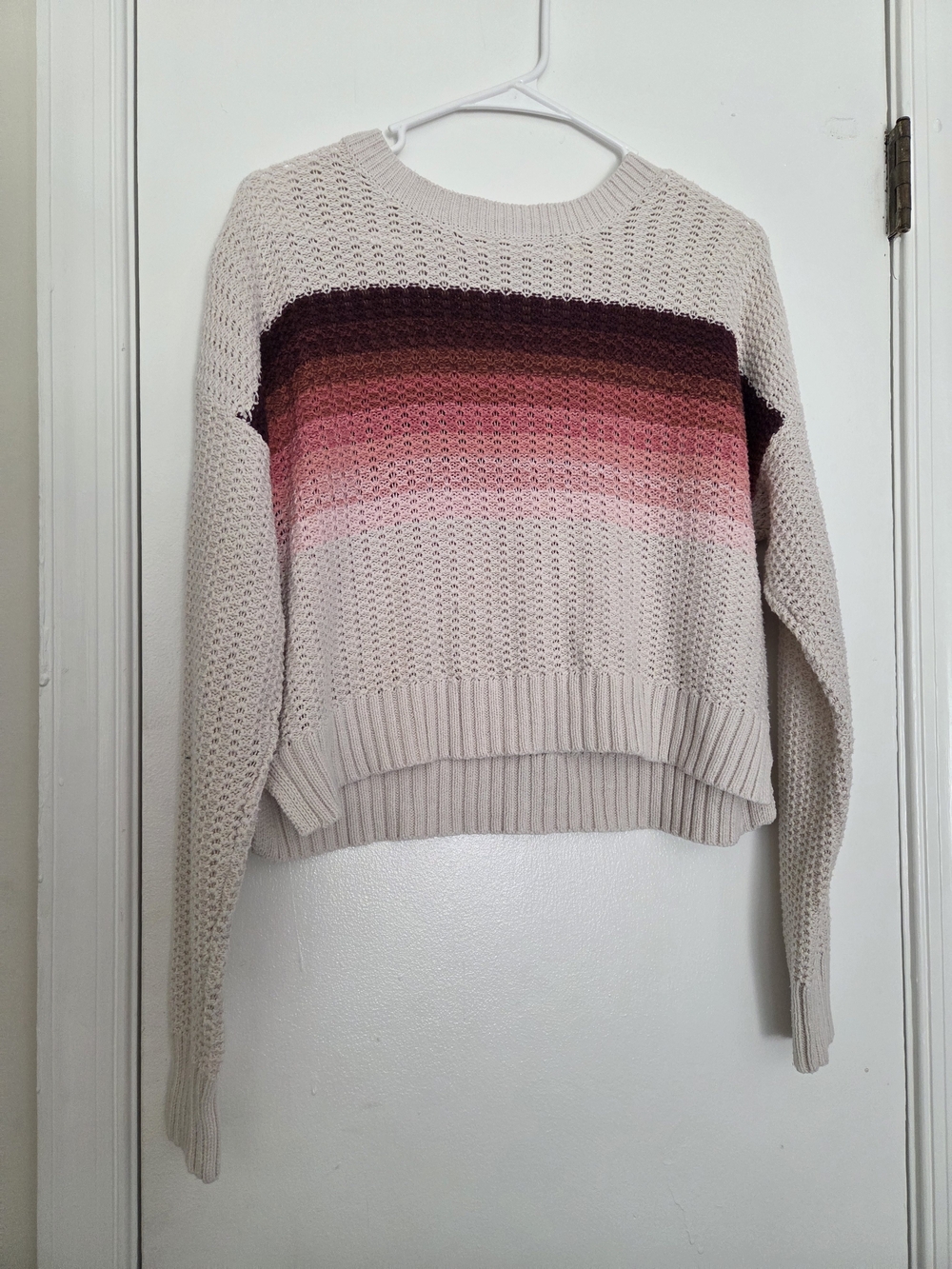 Aeropostale Ombre Striped Knit Crop Sweater Cream Pink Burgundy Medium